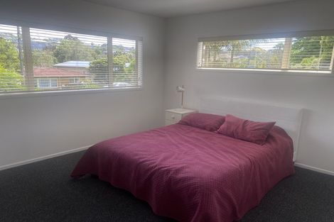 Photo of property in 1/100 Saddleback Rise, Murrays Bay, Auckland, 0630