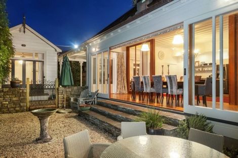 Photo of property in 12 Jubilee Avenue, Devonport, Auckland, 0624