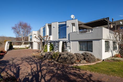 Photo of property in 33 Kamaka Crescent, Bridge Hill, Alexandra, 9320