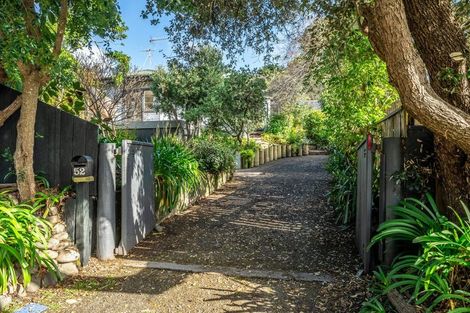 Photo of property in 52 Forest Road, Raumati South, Paraparaumu, 5032