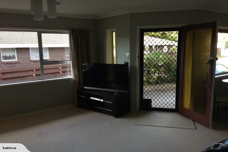 Photo of property in 2/105a Wallace Road, Papatoetoe, Auckland, 2025