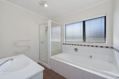 Photo of property in 21 Prospect Place, Western Heights, Hamilton, 3200