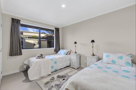 Photo of property in 2 Cooper Crescent, Cambridge, 3434