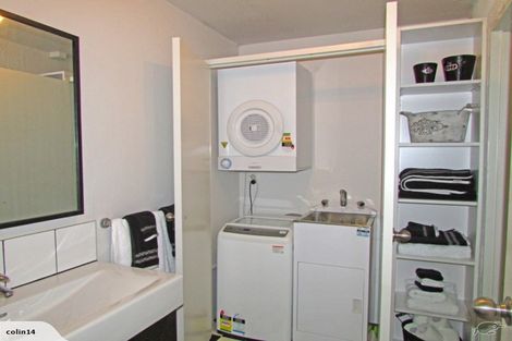 Photo of property in 35 Tremaine Avenue, Two Mile Bay, Taupo, 3330