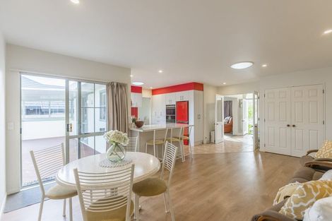 Photo of property in 318 Manly Street, Paraparaumu Beach, Paraparaumu, 5032