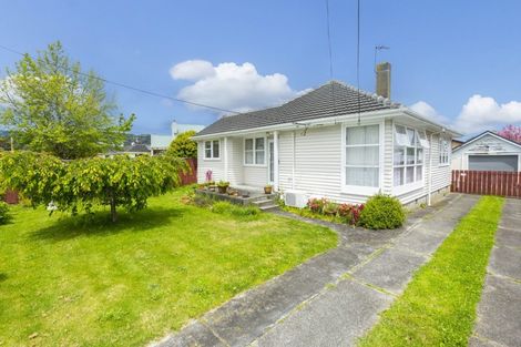 Photo of property in 35 Milton Street, Trentham, Upper Hutt, 5018