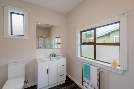 Photo of property in 20 Effingham Street, North New Brighton, Christchurch, 8083