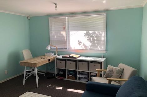 Photo of property in 32 Totara Crescent, Woburn, Lower Hutt, 5010