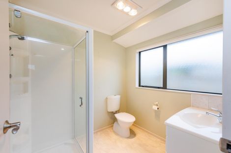 Photo of property in 31 Johnstone Drive, Fitzherbert, Palmerston North, 4410