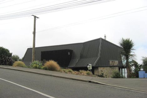 Photo of property in 136 Moncks Spur Road, Redcliffs, Christchurch, 8081