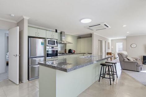 Photo of property in 33 White Horse Drive, Whakatane, 3120