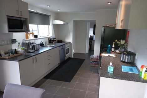 Photo of property in 1 Topeka Grove, Totara Park, Upper Hutt, 5018