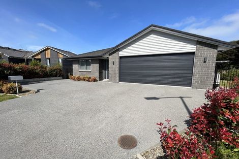 Photo of property in 11 Tide Lane, Whitby, Porirua, 5024