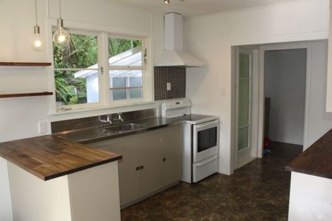 Photo of property in 139 Pinehaven Road, Pinehaven, Upper Hutt, 5019