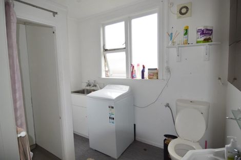 Photo of property in 5/28-28b Austin Street, Mount Victoria, Wellington, 6011
