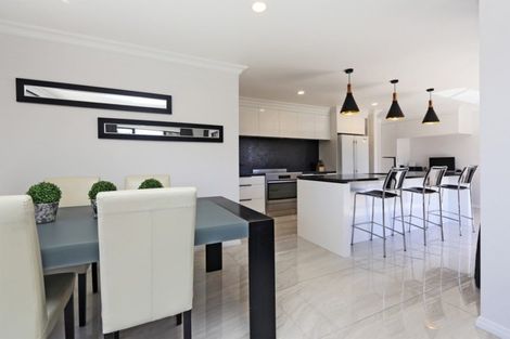 Photo of property in 46 Pinotage Drive, Greenmeadows, Napier, 4112