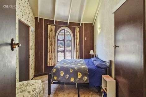 Photo of property in 104 Koputara Road, Himatangi Beach, Foxton, 4891