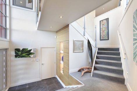 Photo of property in 535 Scenic Drive, Waiatarua, Auckland, 0612