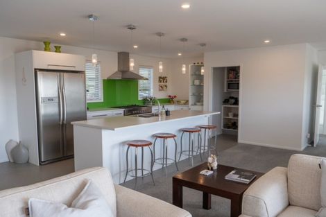 Photo of property in 14 Lori Lane, Coopers Beach, 0420