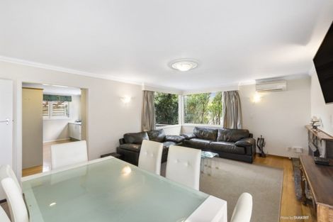 Photo of property in 202 Townsend Road, Miramar, Wellington, 6022