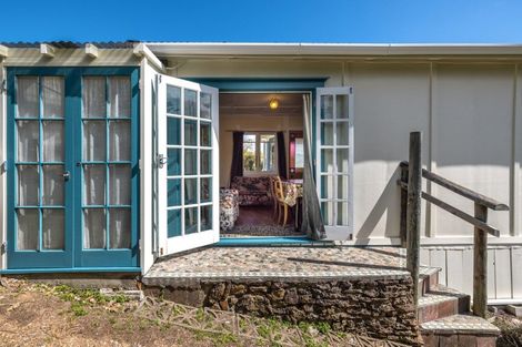 Photo of property in 4b Glen Brook Road, Omiha, Waiheke Island, 1081