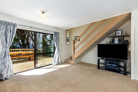Photo of property in 6a Mossburn Grove, Kelson, Lower Hutt, 5010