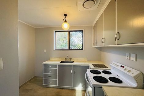 Photo of property in 2/801 Hastings Street North, Hastings, 4122