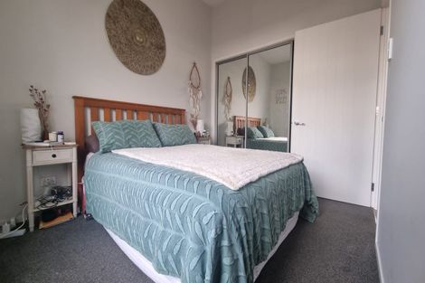 Photo of property in 7 Nohanga Lane, Hobsonville, Auckland, 0616