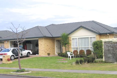 Photo of property in 7 Delmont Close, East Tamaki Heights, Auckland, 2016