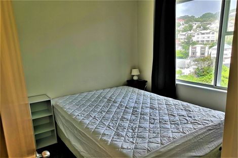 Photo of property in Terrace Tower Apartments, 10e/126 The Terrace, Wellington Central, Wellington, 6011