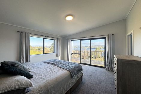 Photo of property in 32 Nore Street, Waihola, Milton, 9073