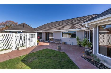 Photo of property in 125 Winters Road, Mairehau, Christchurch, 8052