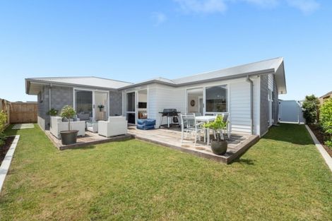 Photo of property in 9 Rotomanu Place, Pyes Pa, Tauranga, 3112