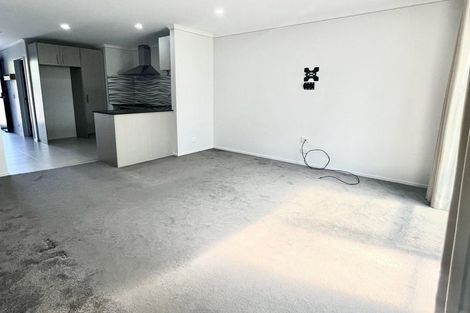 Photo of property in 20 Bellbird Street, Papakura, 2110