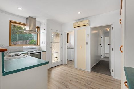 Photo of property in 2-1a Leicester Street, Picton, 7220