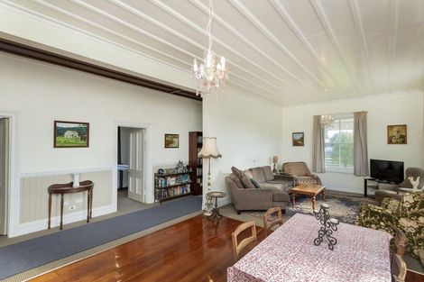 Photo of property in 5 Helyer Street, Ormond, Gisborne, 4071