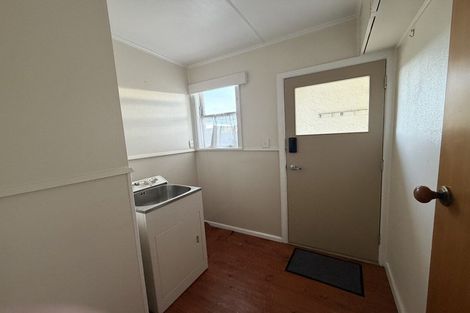 Photo of property in 106 Latham Street, Marewa, Napier, 4110