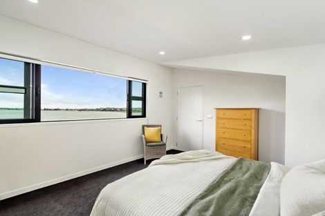 Photo of property in 22 Walter Street, Hauraki, Auckland, 0622