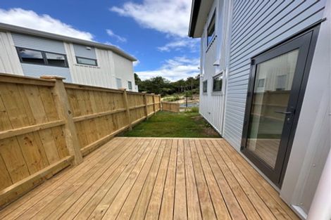 Photo of property in 60 Tiri Tiri Road, Birkdale, Auckland, 0626