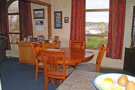 Photo of property in 5 Roseness Street, Palmerston, 9430