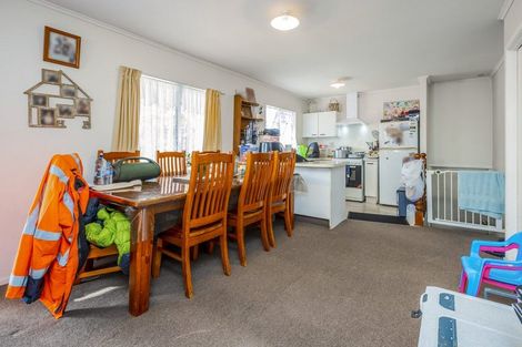 Photo of property in 26f Christmas Road, Manurewa, Auckland, 2102