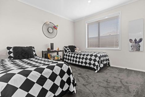 Photo of property in 32 Oak Ridge Drive, Te Awamutu, 3800