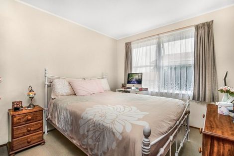 Photo of property in 1/135 Titirangi Road, New Lynn, Auckland, 0600