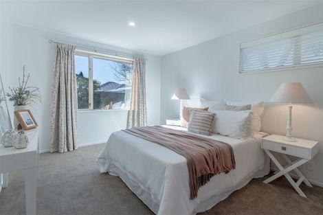 Photo of property in 75a Farquhars Road, Redwood, Christchurch, 8051