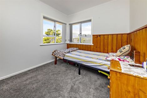 Photo of property in 140 Russell Road, Manurewa, Auckland, 2102