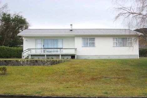 Photo of property in 21 Angela Place, Kinloch, Taupo, 3377