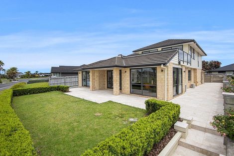 Photo of property in 38 Key West Drive, One Tree Point, 0118