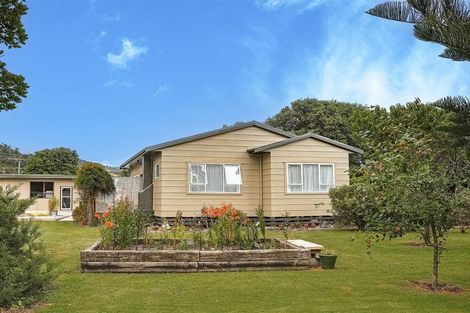 Photo of property in 12 Corbett Street, Hector, 7822