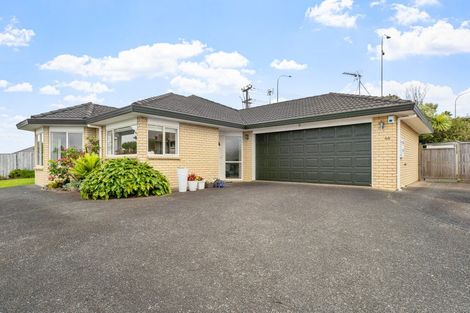 Photo of property in 44 Kath Hopper Drive, Orewa, 0931