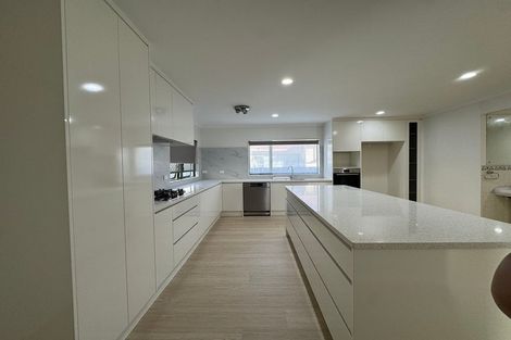 Photo of property in 51 Swaffield Road, Papatoetoe, Auckland, 2025